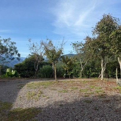 宜蘭大同 露營樂7號店(狩獵帳)圓頂館